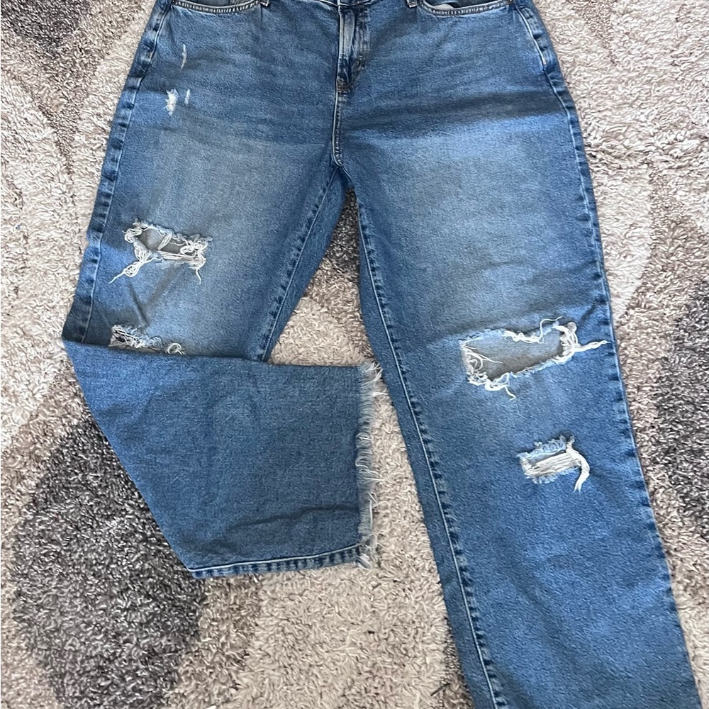 Forever 21 Blue Distressed Boyfriend Jeans